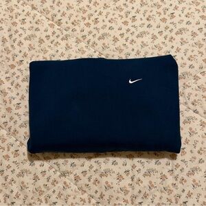 Hemless Nike Crewneck